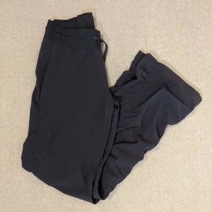 3/$30 Under Armour winter pants